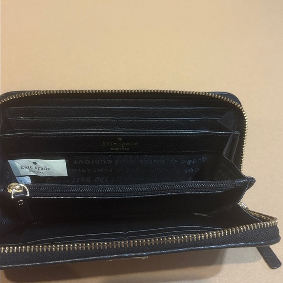 Kate Spade 'Laurel' zip-around wallet with a checkered pattern -Saffiano leather - Picture 2 of 4